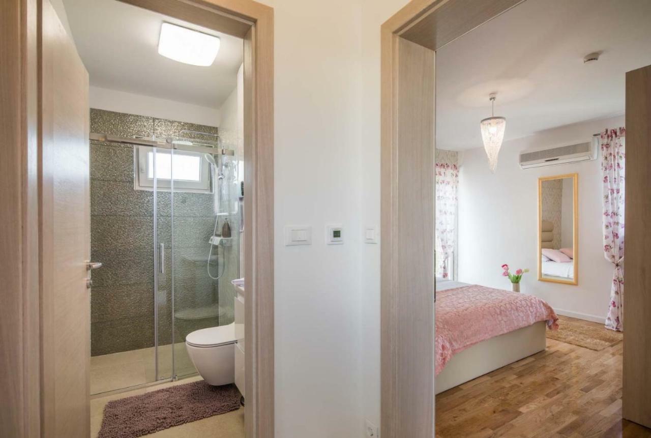 Villa" Arijana 2" Slatine Ngoại thất bức ảnh